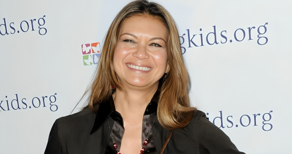 nia peeples net worth